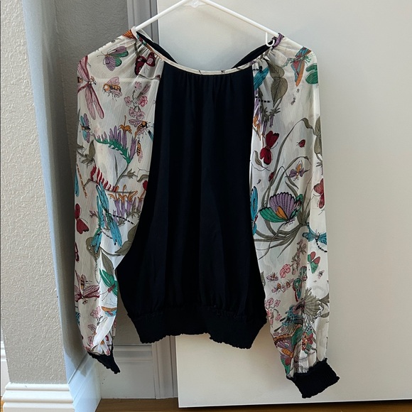 Tiny brand Floral Print Blouse with Black Center - Picture 1 of 5